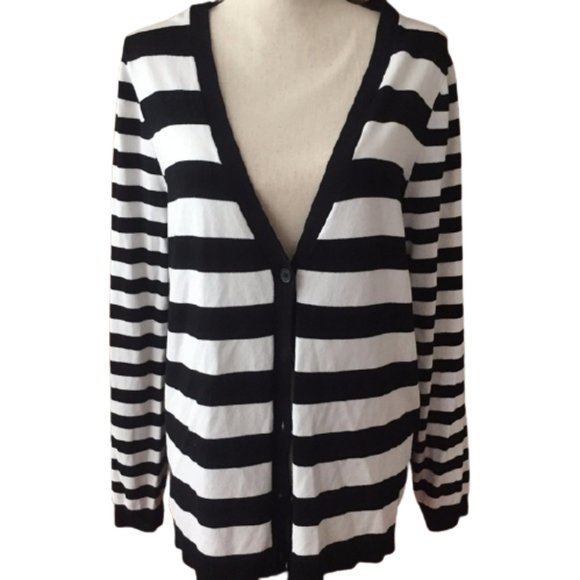 Lane Bryant Size 18/20 Black White Striped Cardigan Sweater - Picture 6 of 6